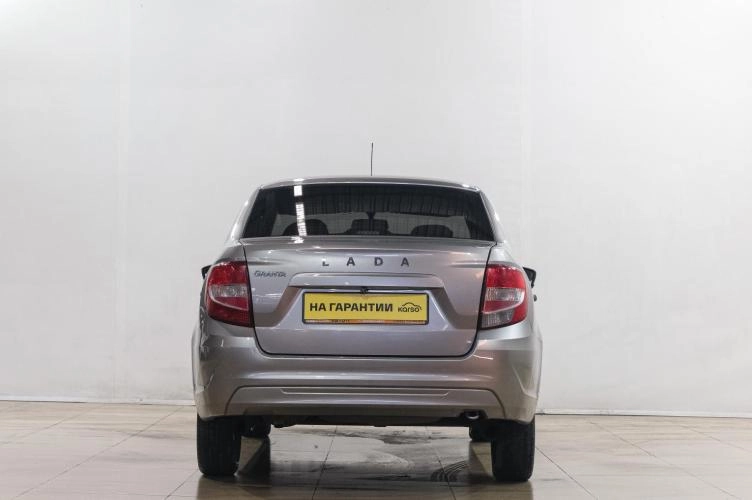 ВАЗ (LADA) Granta 5 из 6