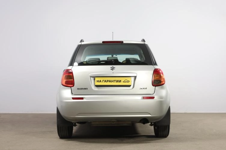 Suzuki SX4 5 из 6