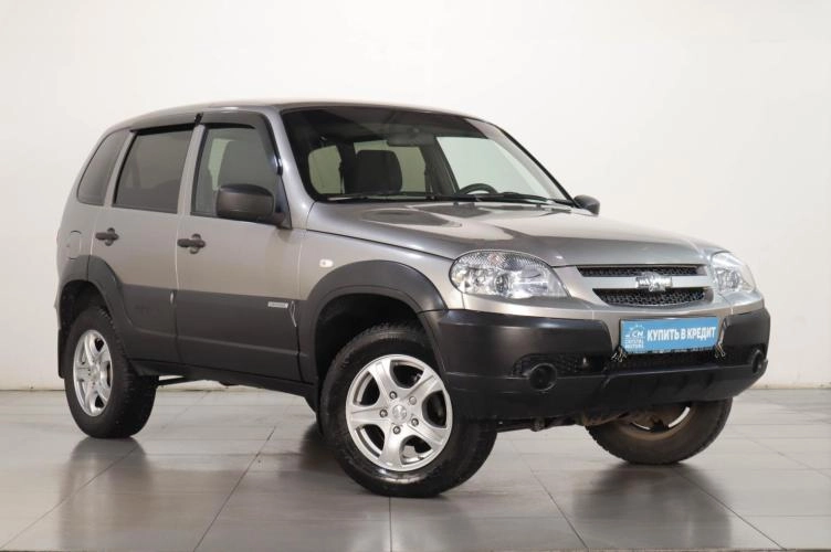 Chevrolet Niva 1 из 6