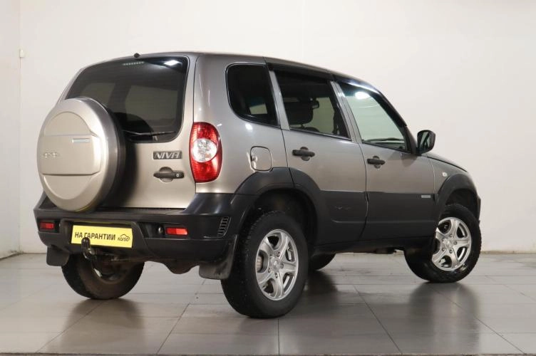 Chevrolet Niva 6 из 6