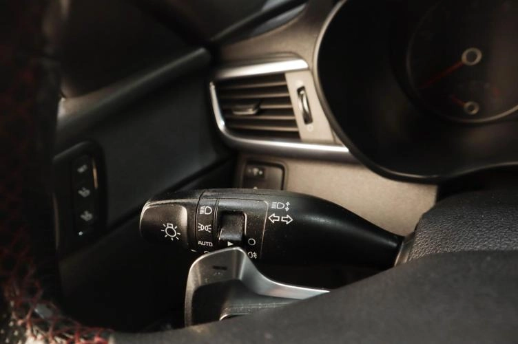 KIA Optima 12 из 21