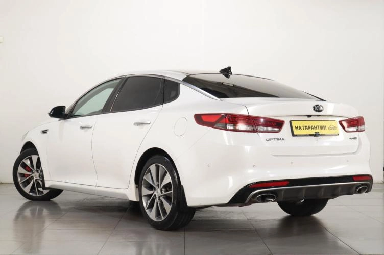 KIA Optima 4 из 6