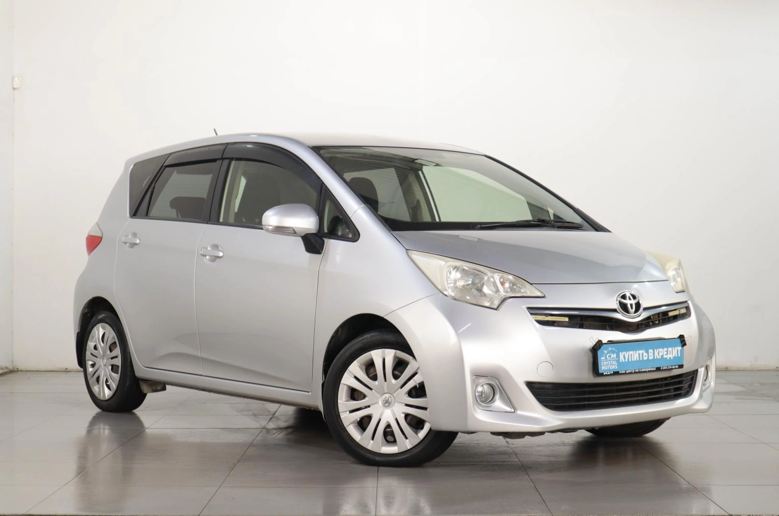 Toyota Ractis 1 из 17