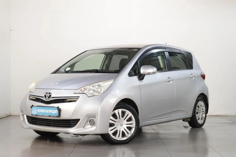 Toyota Ractis 3 из 6