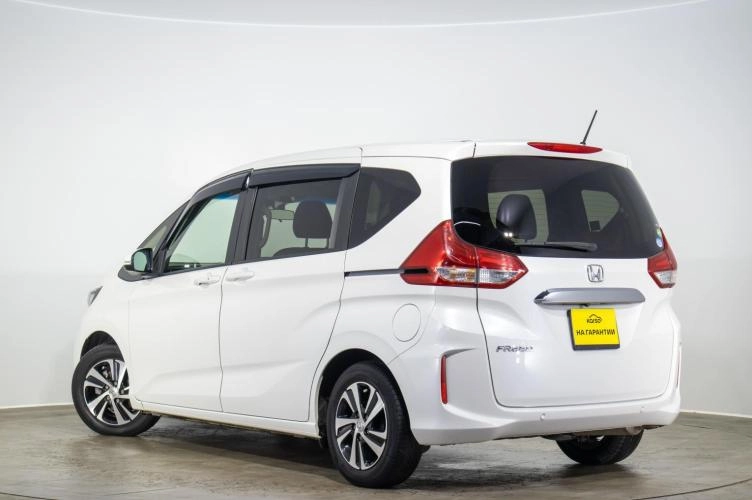 Honda Freed 6 из 6