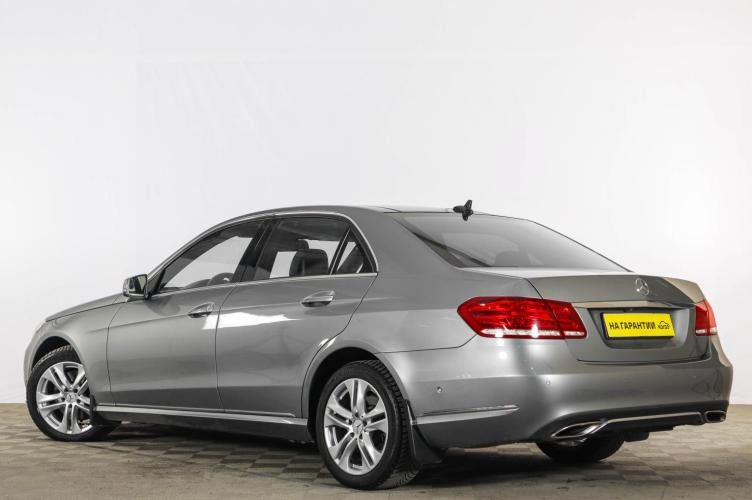 Mercedes-Benz E-класс 4 из 6