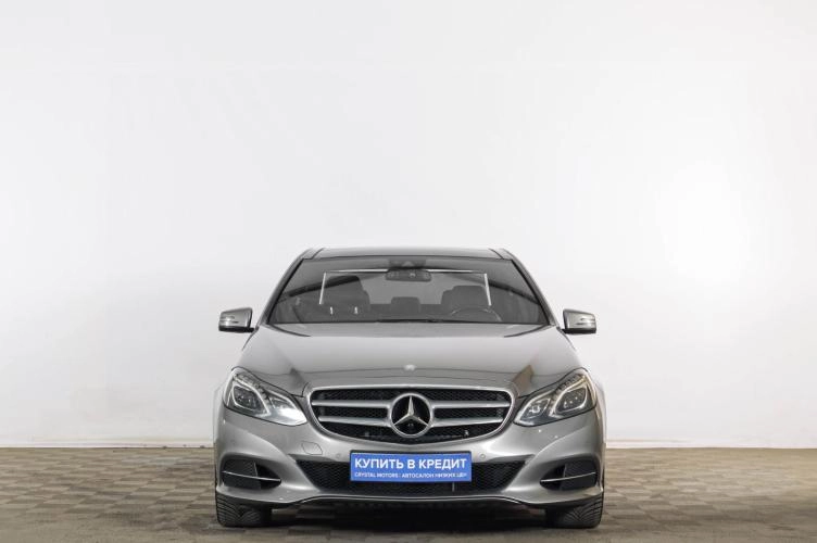 Mercedes-Benz E-класс 2 из 6