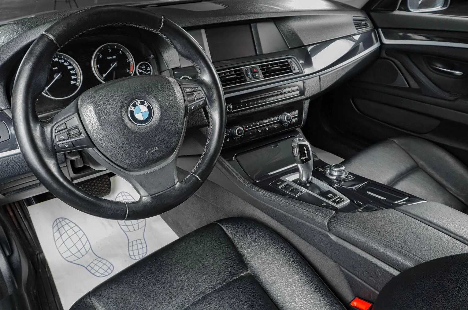 BMW 5 серия 7 из 19
