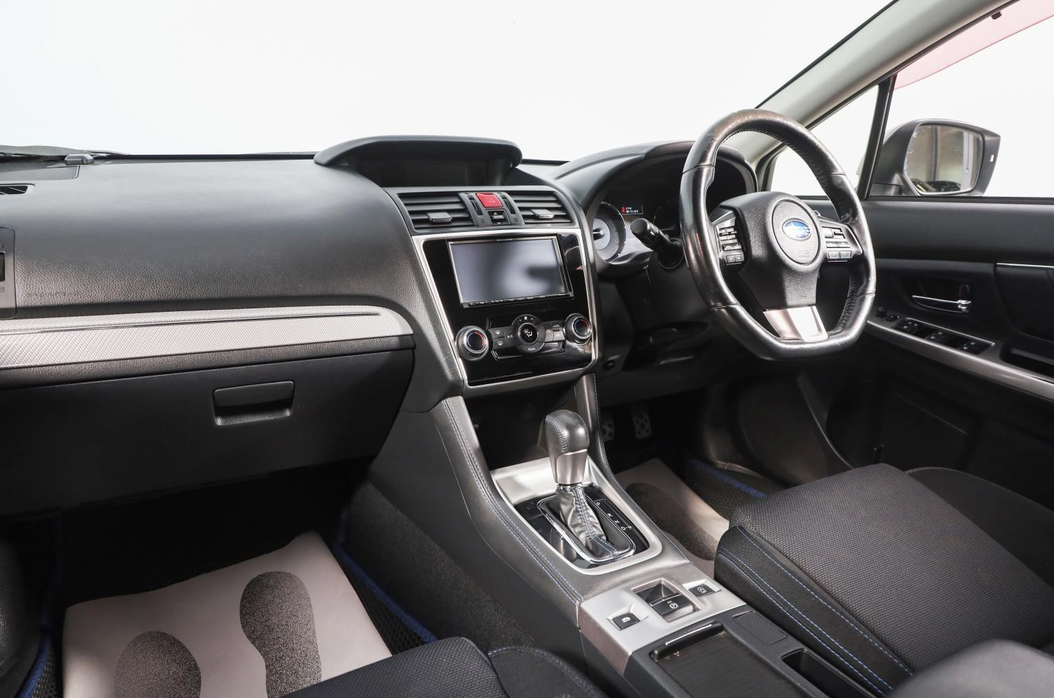 Subaru Levorg 9 из 18