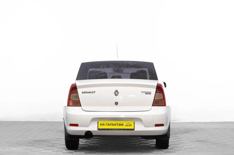 Renault Logan 5 из 6