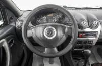 Renault Logan 9 из 18