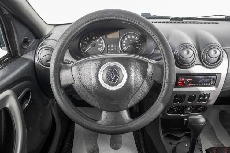 Renault Logan 9 из 18