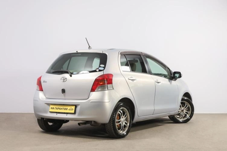 Toyota Vitz 6 из 6
