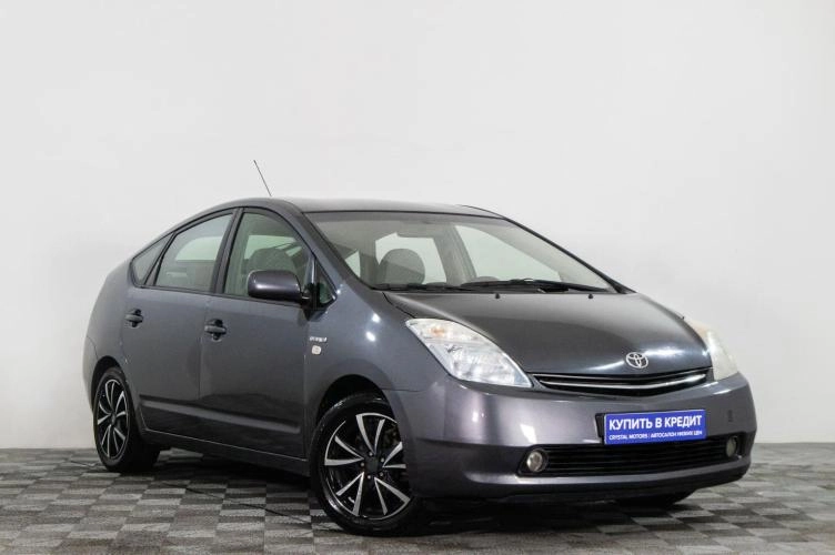 Toyota Prius 1 из 6