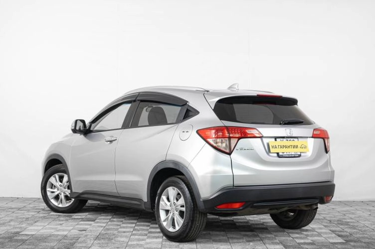 Honda Vezel 4 из 6
