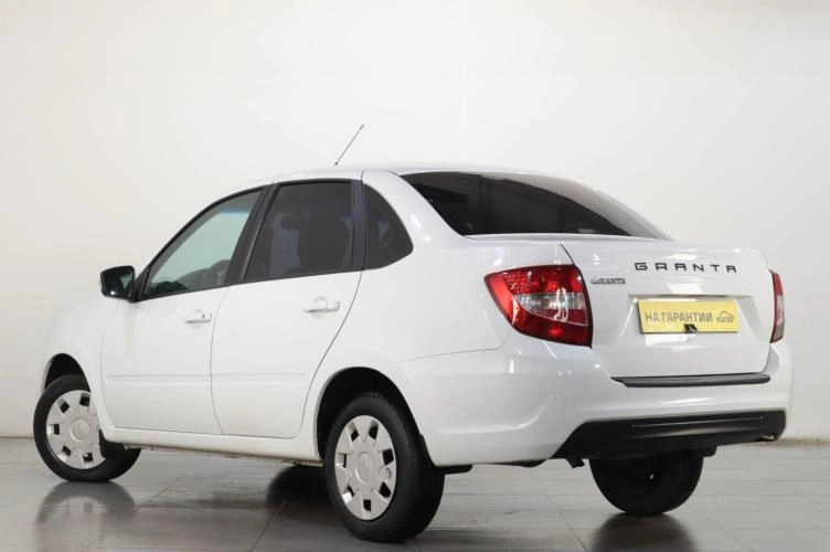 ВАЗ (LADA) Granta 4 из 6