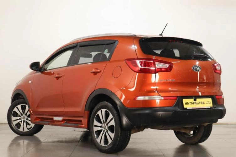 KIA Sportage 4 из 6