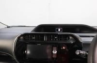 Toyota Aqua 13 из 17