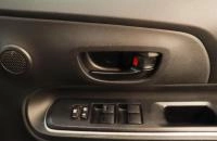 Toyota Aqua 7 из 17