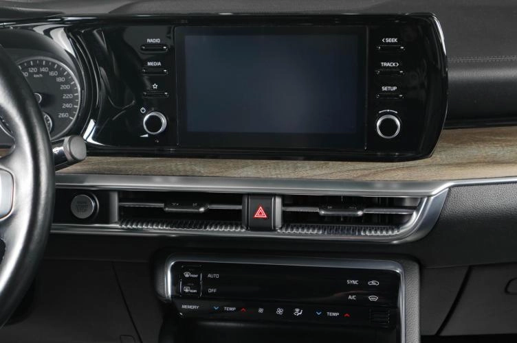 KIA K5 16 из 20