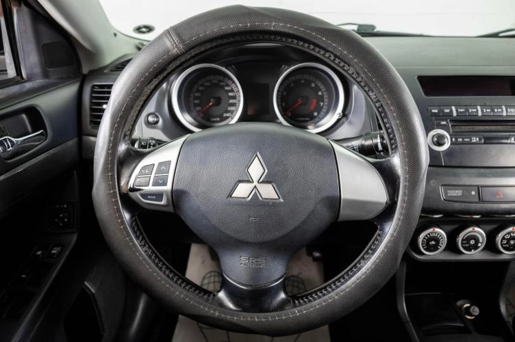 Mitsubishi Lancer 14 из 21