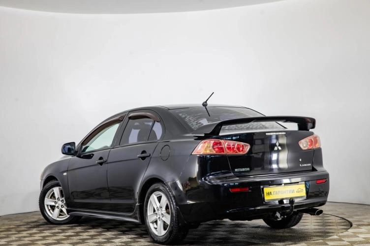 Mitsubishi Lancer 6 из 6