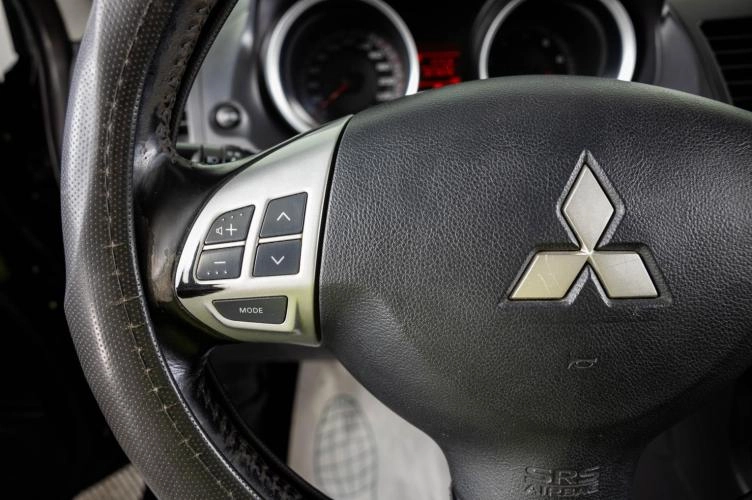 Mitsubishi Lancer 15 из 21
