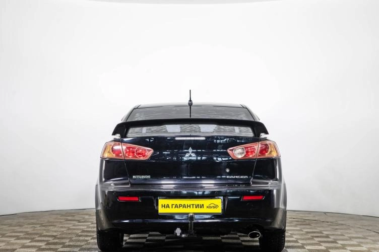 Mitsubishi Lancer 5 из 6