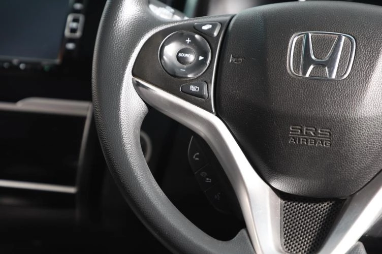Honda Fit 12 из 17