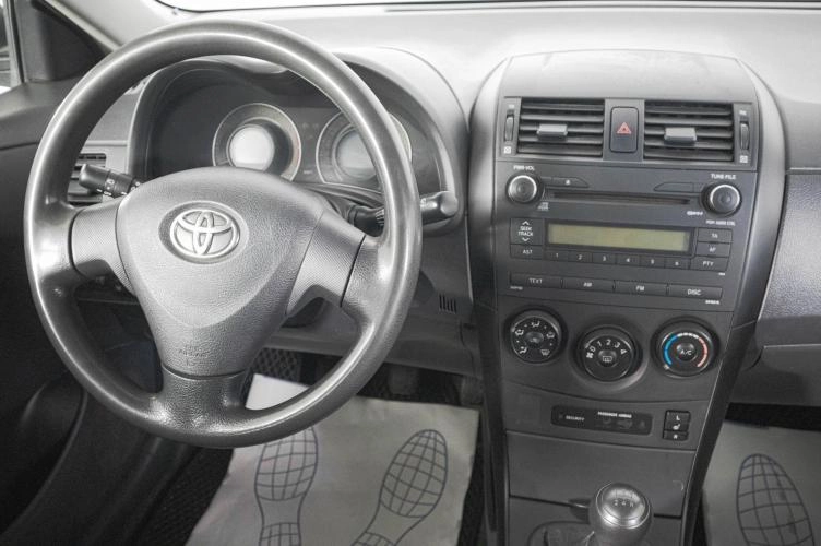 Toyota Corolla 12 из 18