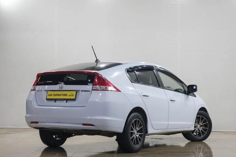 Honda Insight 6 из 6