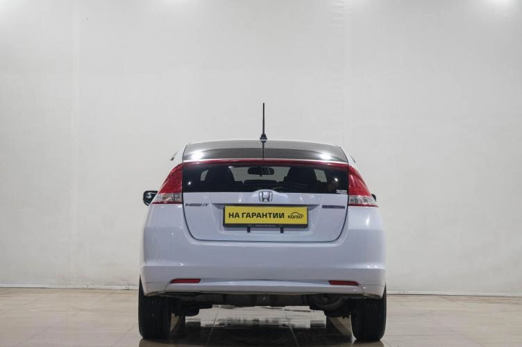 Honda Insight 5 из 6