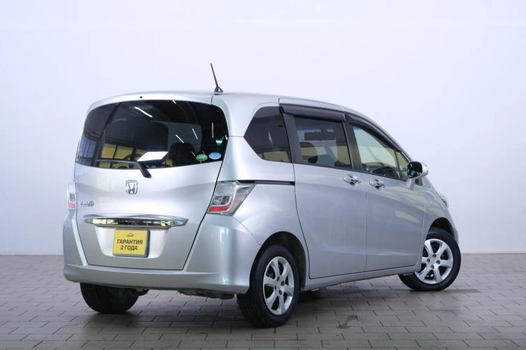 Honda Freed 6 из 6