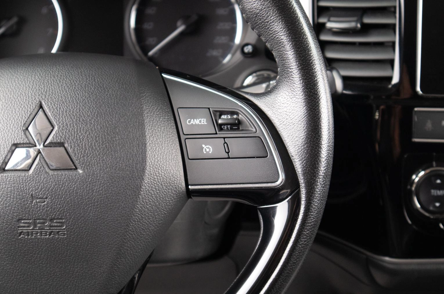 Mitsubishi Outlander 10 из 21