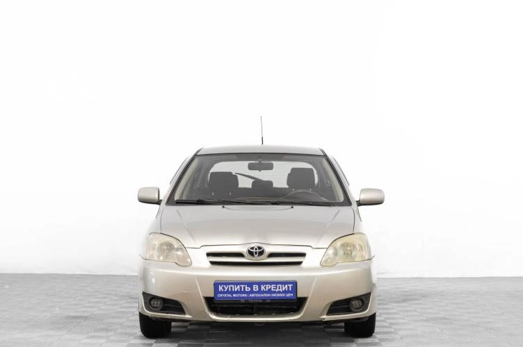 Toyota Corolla 2 из 6