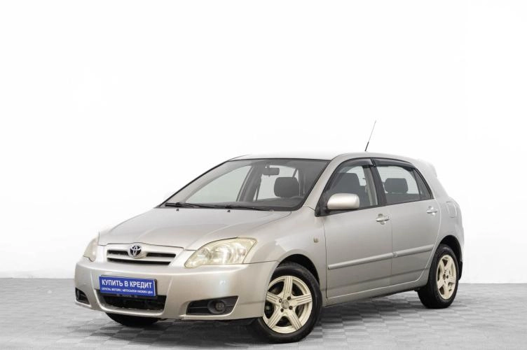 Toyota Corolla 3 из 6