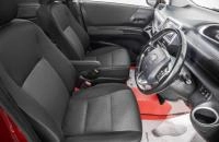 Toyota Sienta 10 из 28