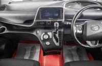 Toyota Sienta 18 из 28