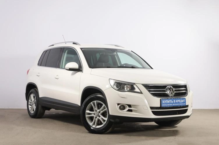 Volkswagen Tiguan 1 из 6