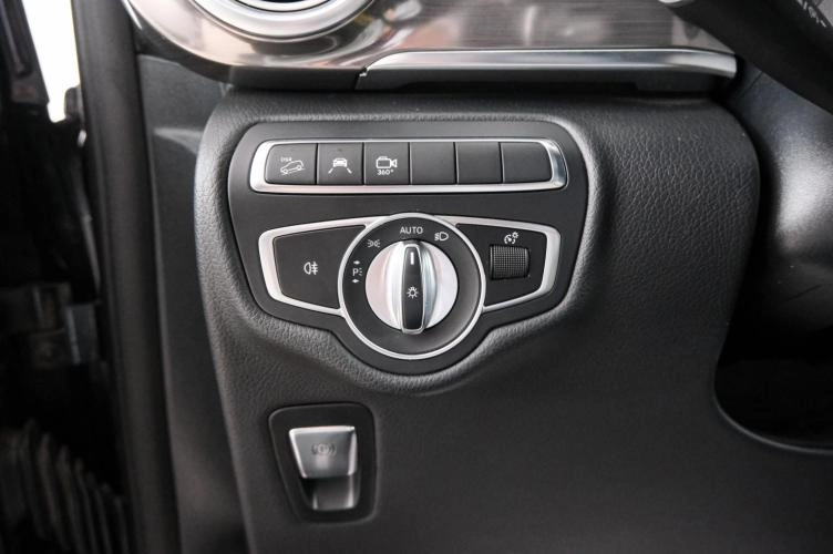 Mercedes-Benz V-класс 17 из 22