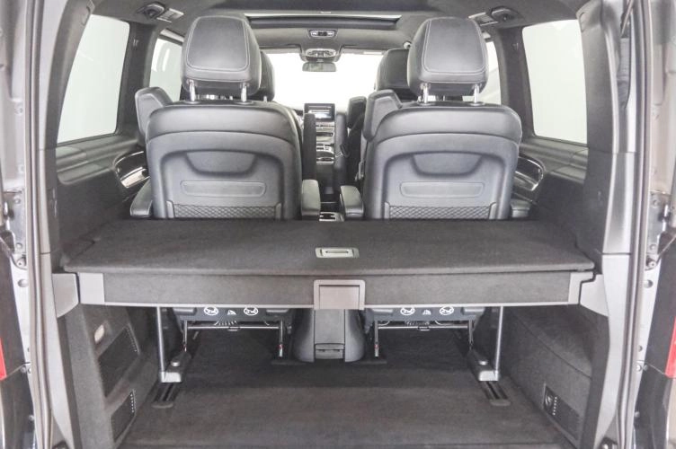 Mercedes-Benz V-класс 22 из 22