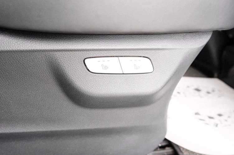 Mercedes-Benz V-класс 15 из 22