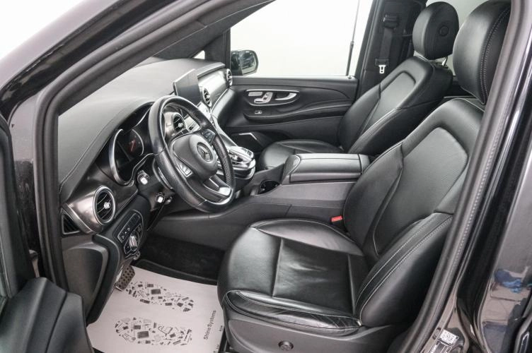 Mercedes-Benz V-класс 7 из 22