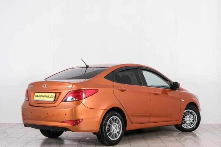 Hyundai Solaris 6 из 6