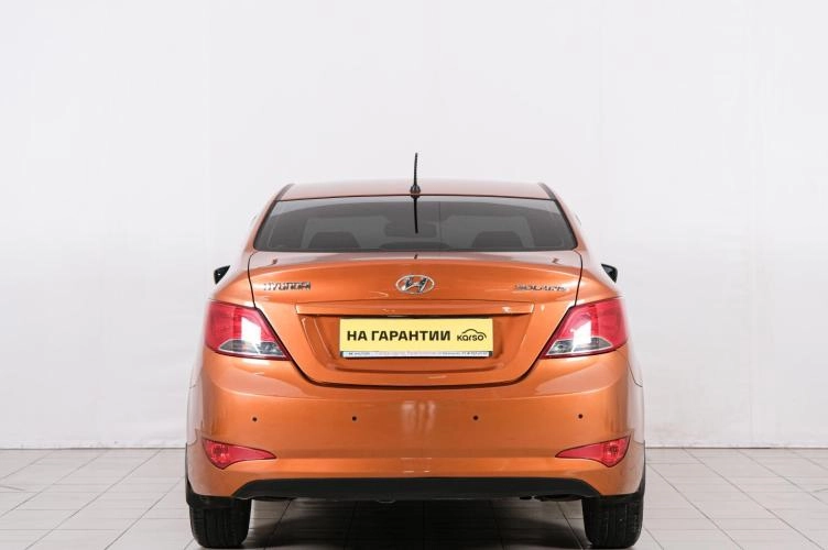 Hyundai Solaris 5 из 6