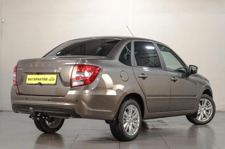 ВАЗ (LADA) Granta 6 из 6