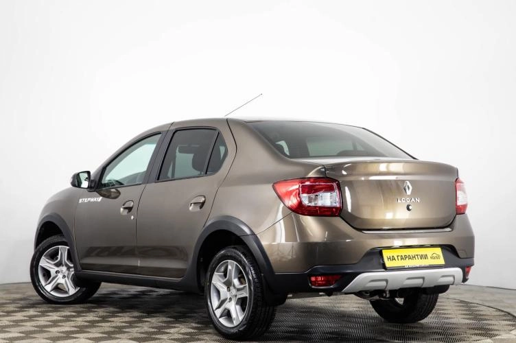 Renault Logan Stepway 6 из 6