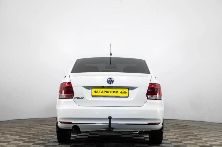 Volkswagen Polo 5 из 6