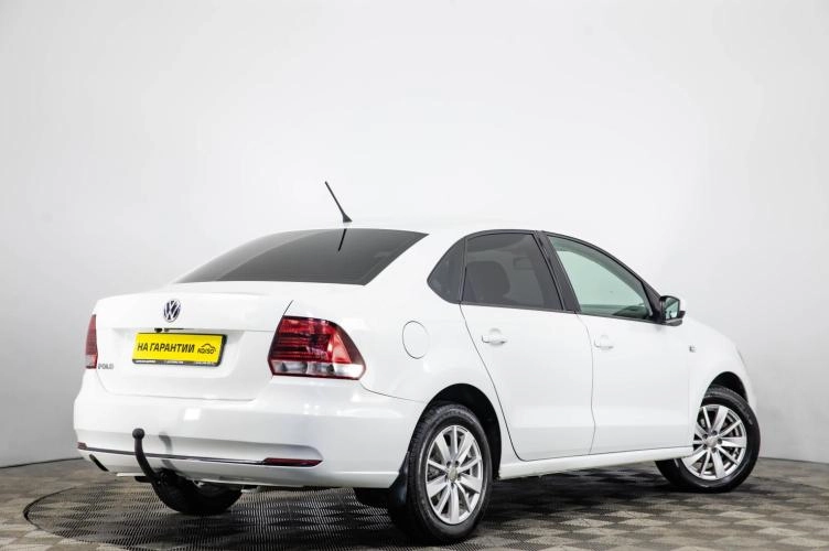 Volkswagen Polo 4 из 6