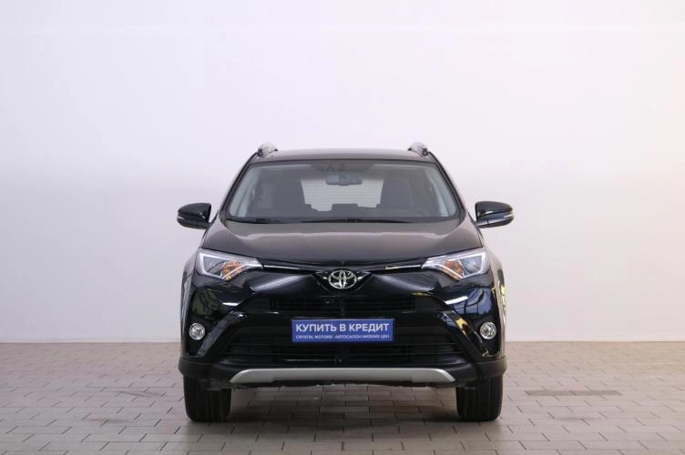 Toyota RAV4 2 из 6